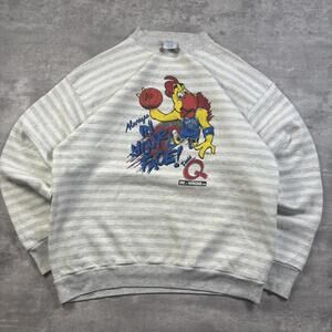 Vintage 90’s 98.1 WKQQ Fm Radio Graphic Crewneck